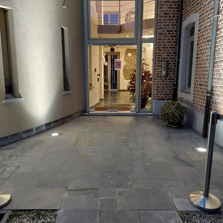 La Chambre Et Le Studio Du Chateau Du Golf De Bernalmont Liège Zewnętrze zdjęcie